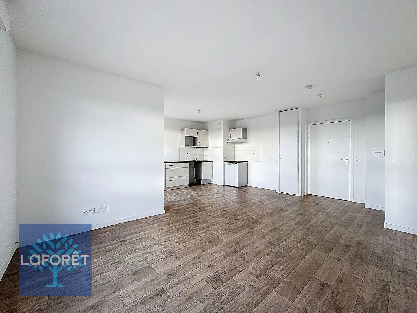 Appartement à louer, 47m², Evry