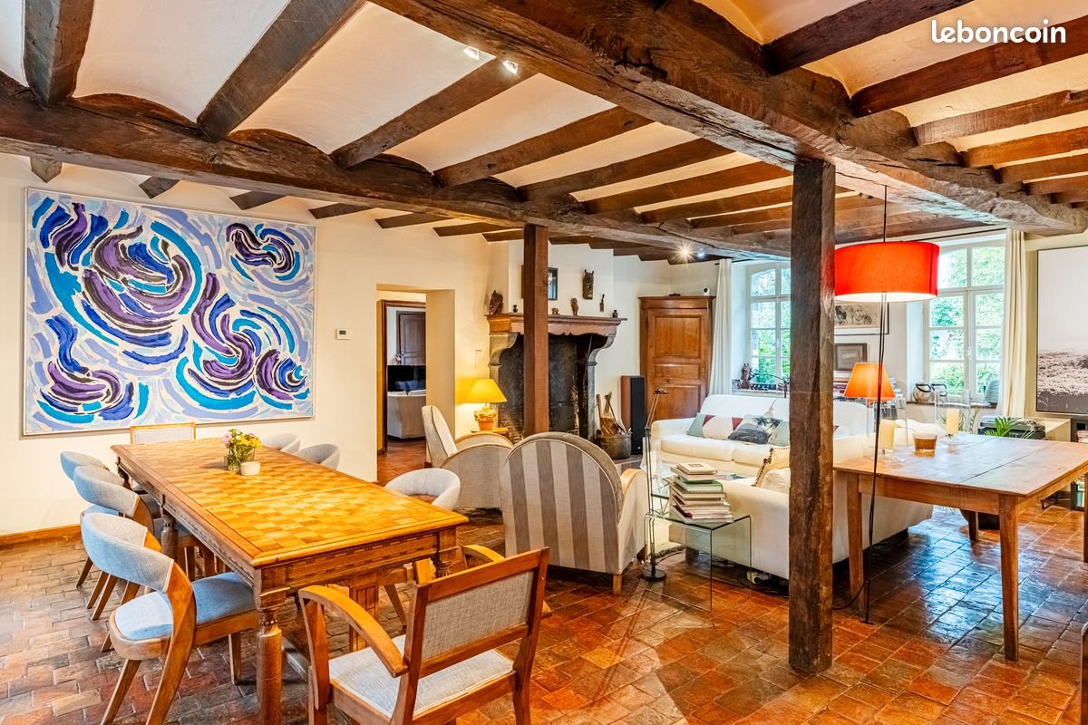 Maison à vendre, 337m², Taisnières-sur-Hon