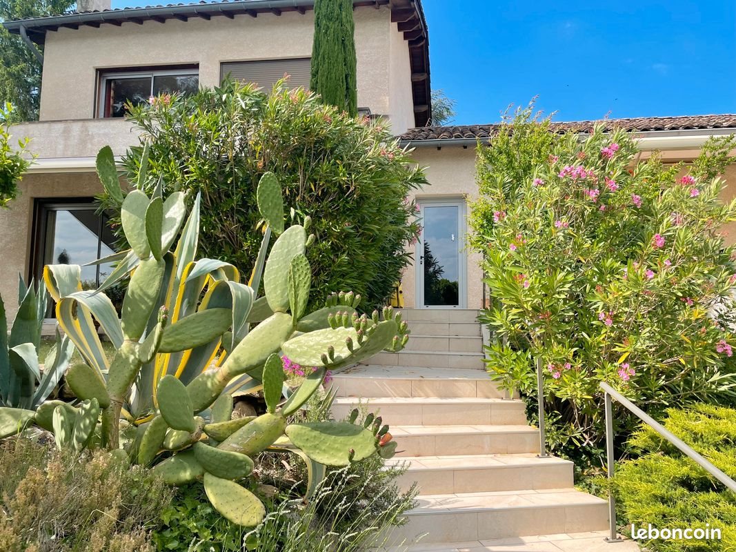 Maison à vendre, 211m², Mours-Saint-Eusèbe