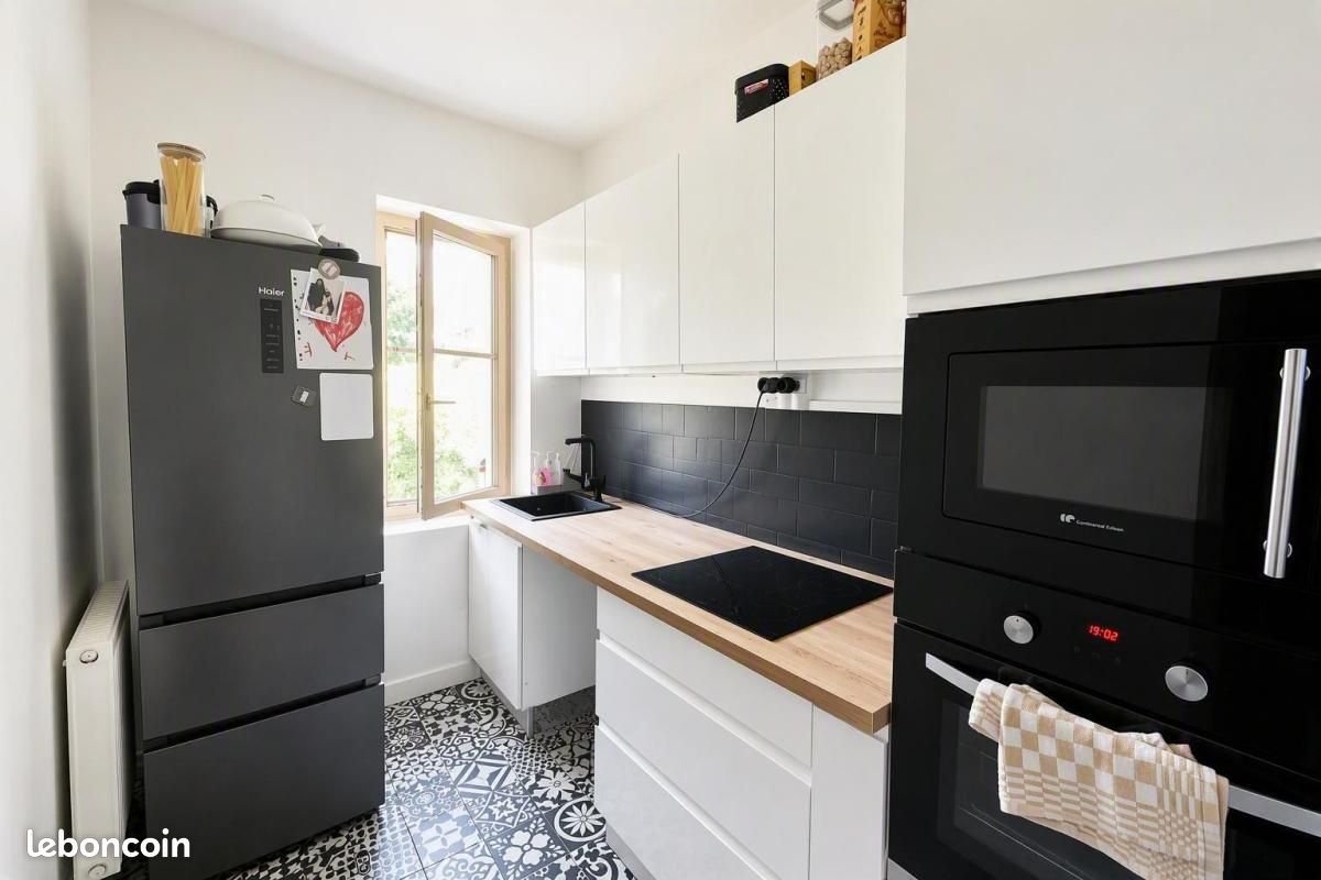 Appartement à louer, 76m², Rouxmesnil-Bouteilles