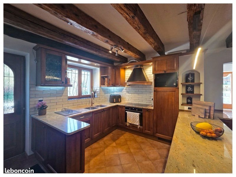 Maison à louer, 184m², Excenevex