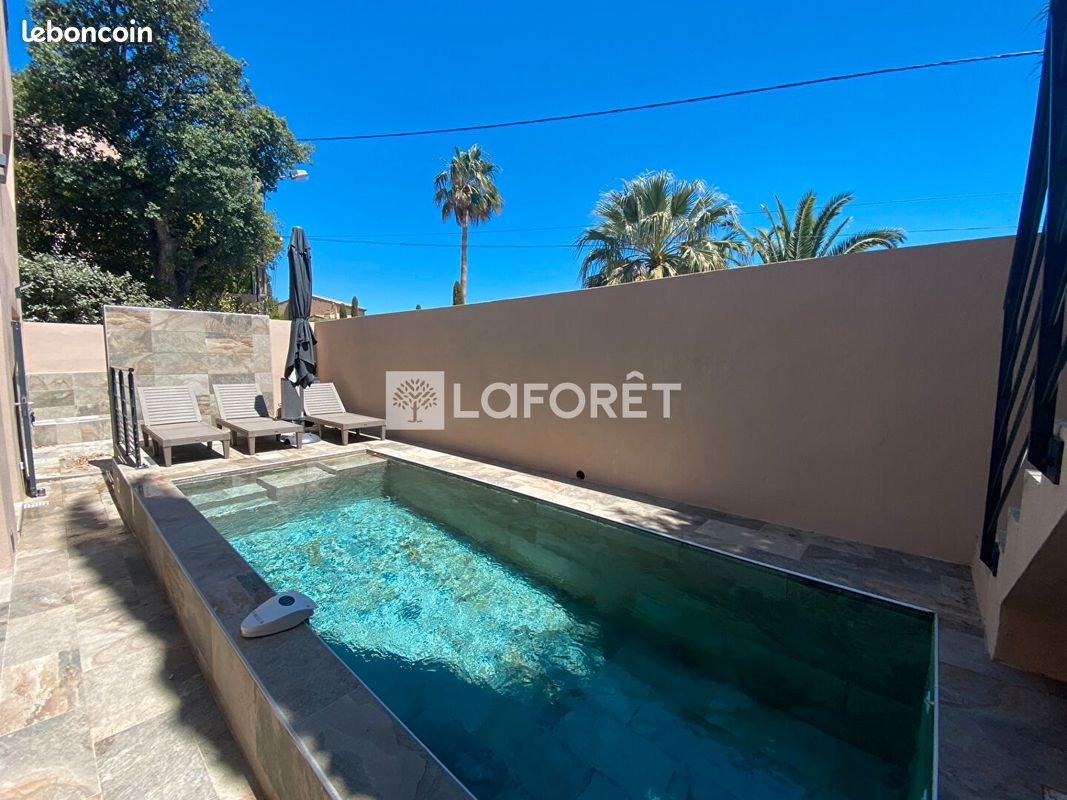 Maison à louer, 96m², Fréjus