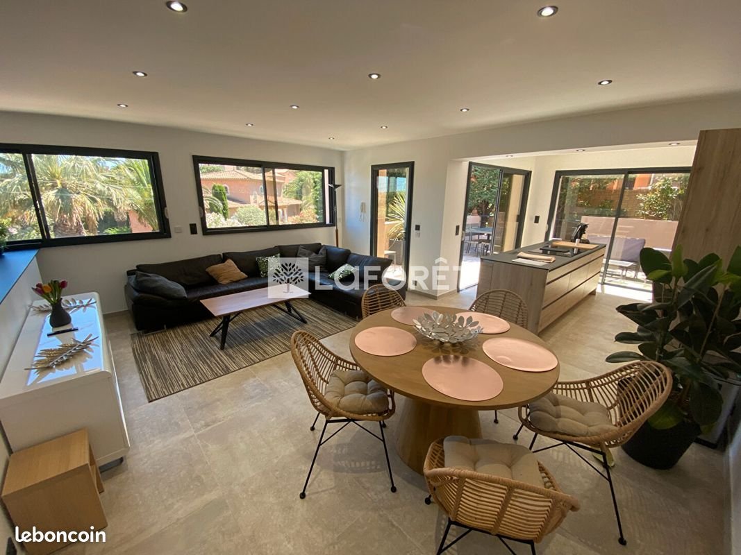 Maison à louer, 96m², Fréjus