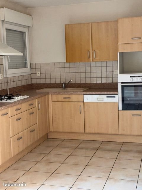 Appartement à louer, 93m², Issoire