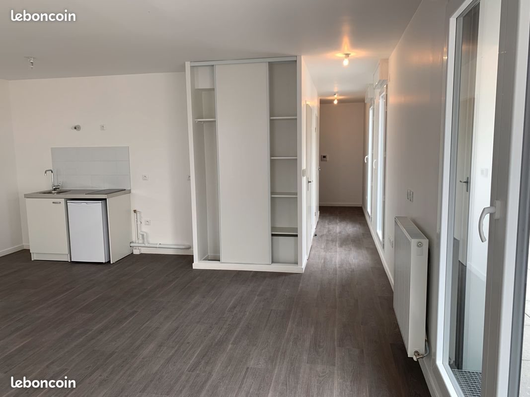 Appartement à louer, 41m², Nanterre