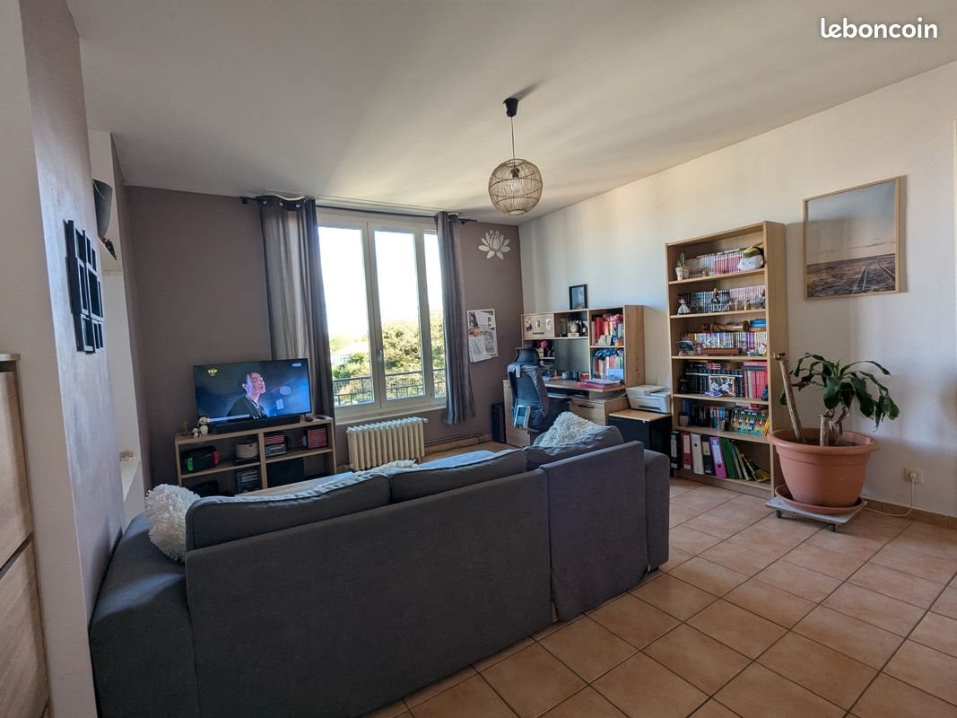 Appartement à louer, 70m², Châtel-Guyon