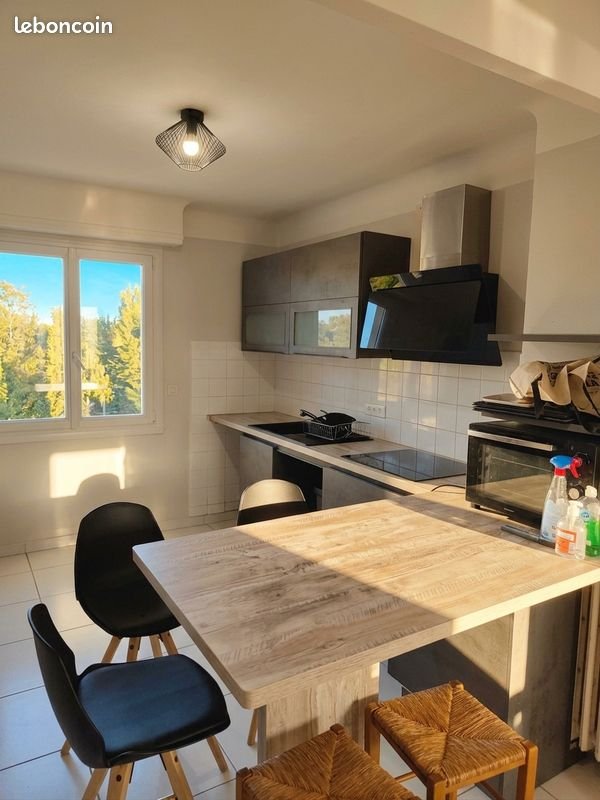 Appartement à louer, 60m², Soumoulou