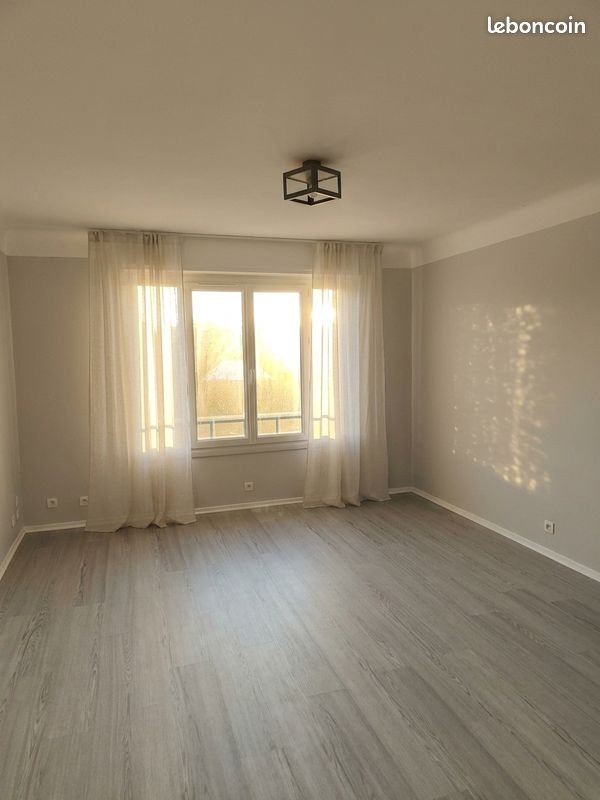 Appartement à louer, 60m², Soumoulou