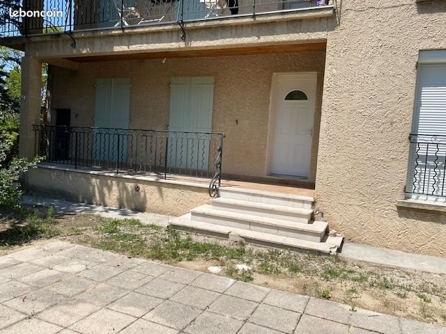 Maison à louer, 80m², Saint-Cannat