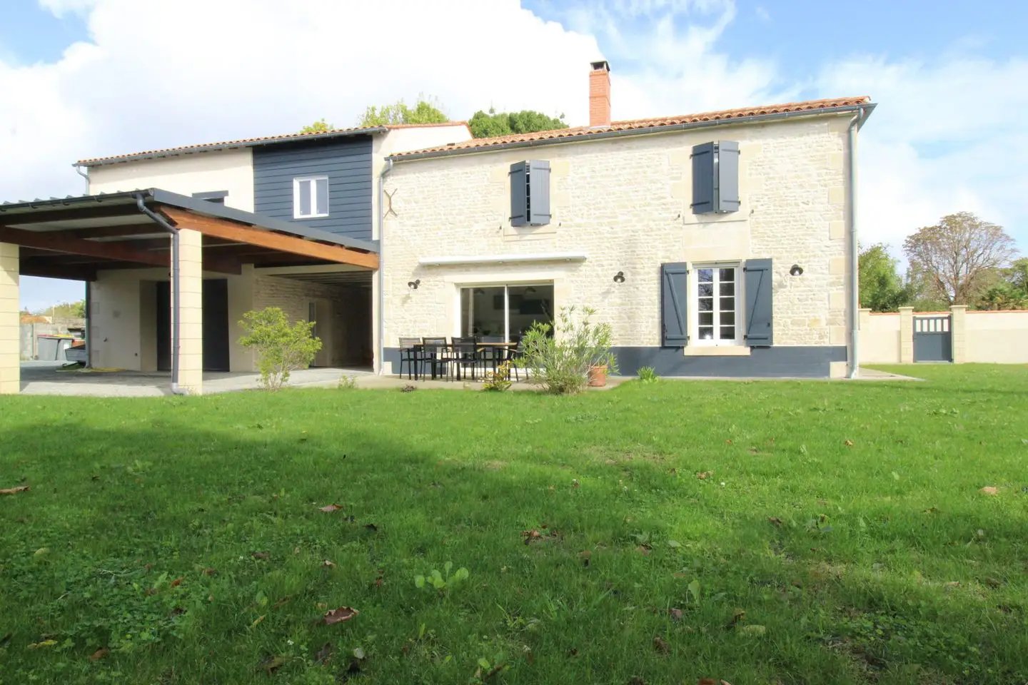 Maison à vendre, 140m², Saint-Hilaire-la-Palud