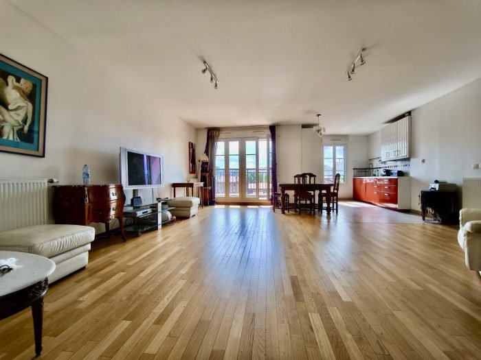 Appartement à vendre, 84m², Courbevoie