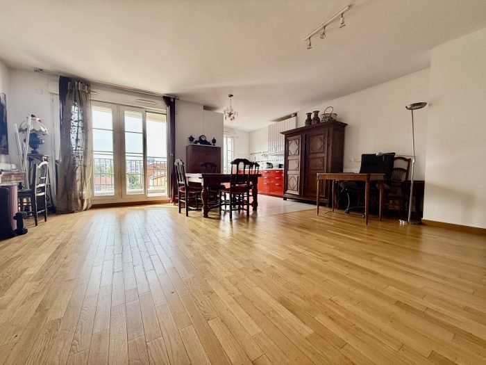 Appartement à vendre, 84m², Courbevoie
