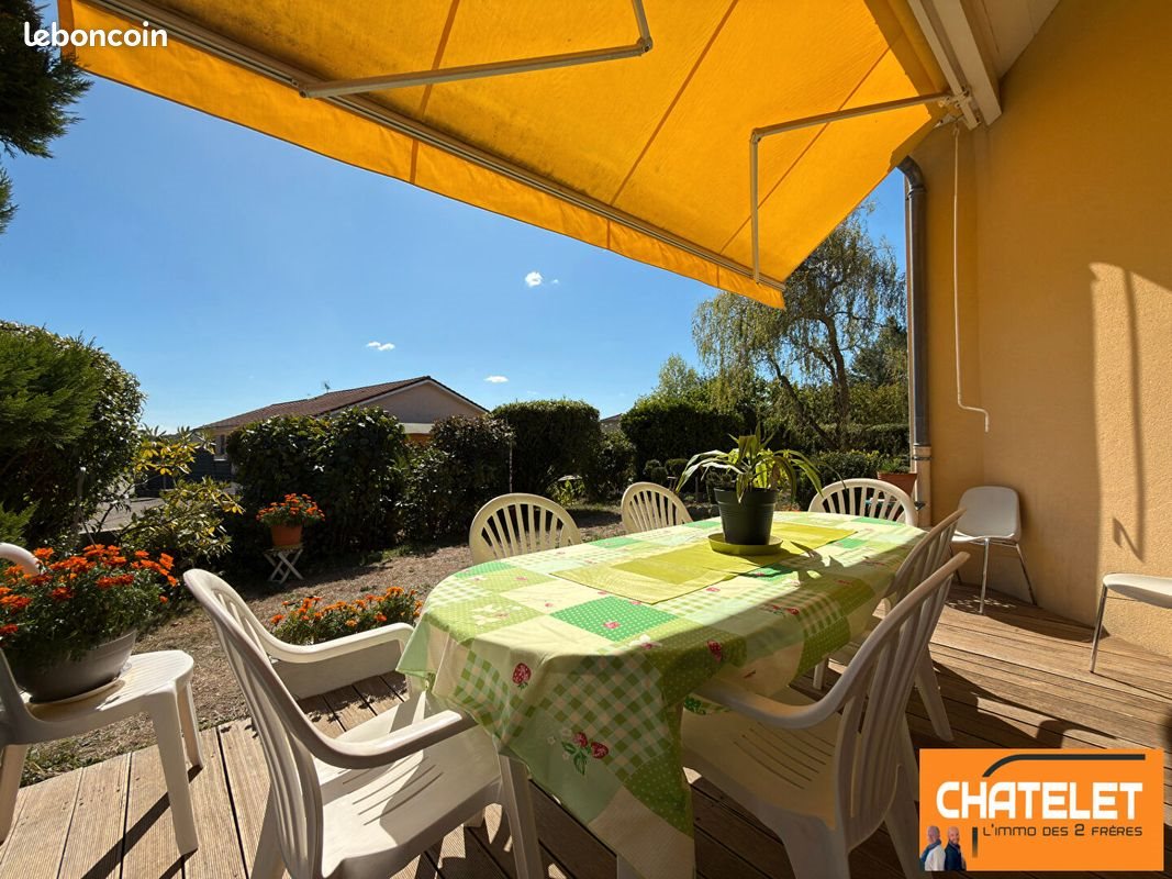 Maison à vendre, 125m², Certines