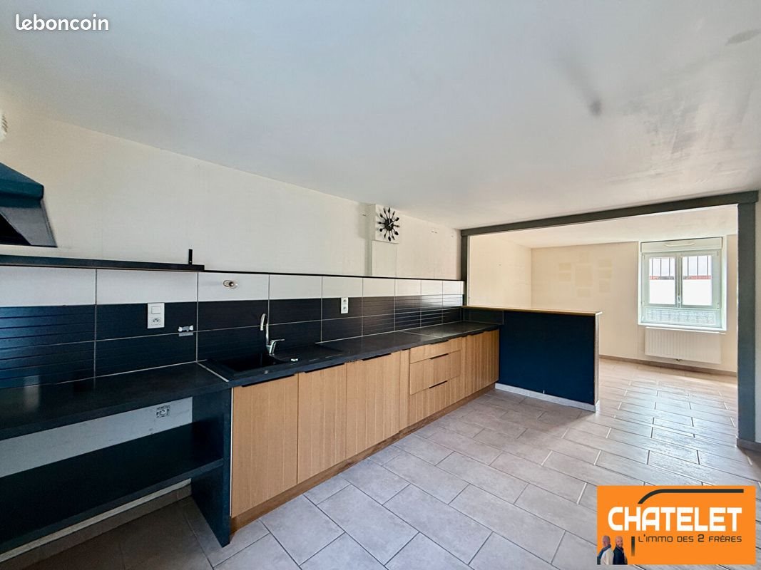 Maison à vendre, 142m², Bourg-en-Bresse