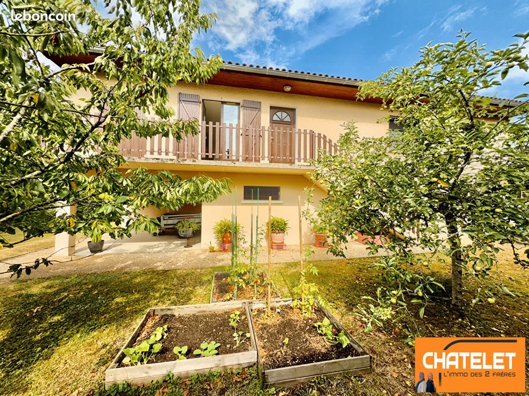 Maison à vendre, 137m², Péronnas