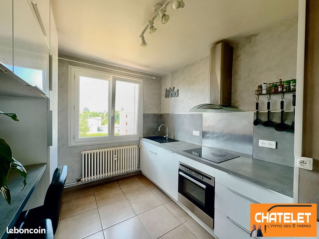 Appartement à vendre, 88m², Bourg-en-Bresse