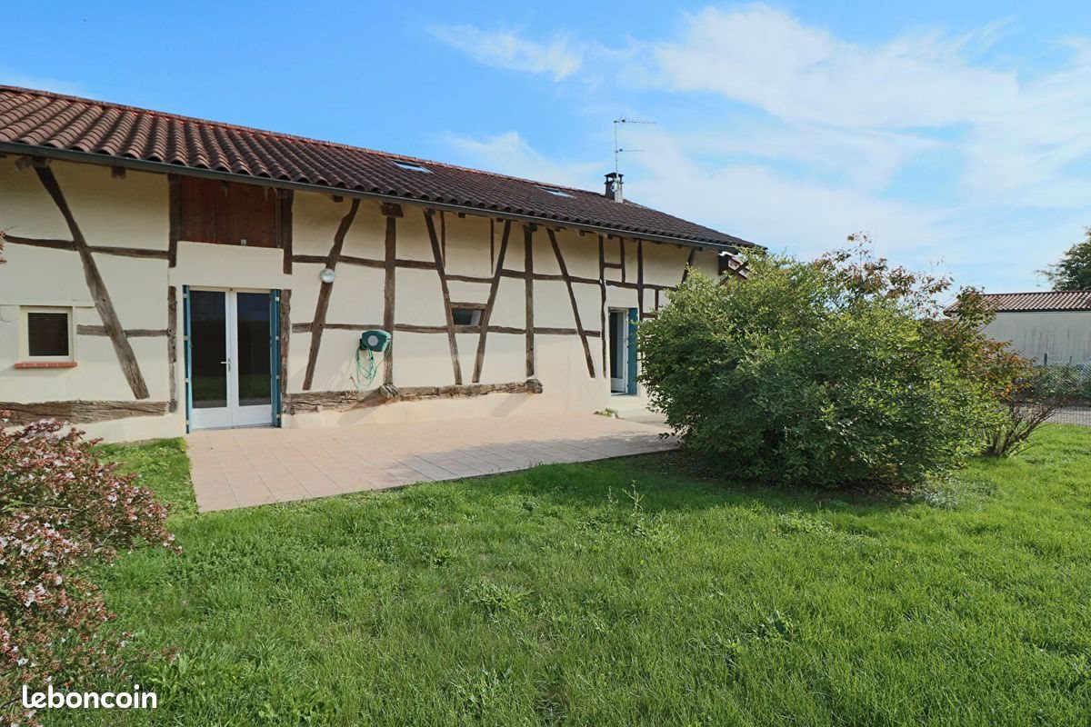 Maison à louer, 105m², Montagnat
