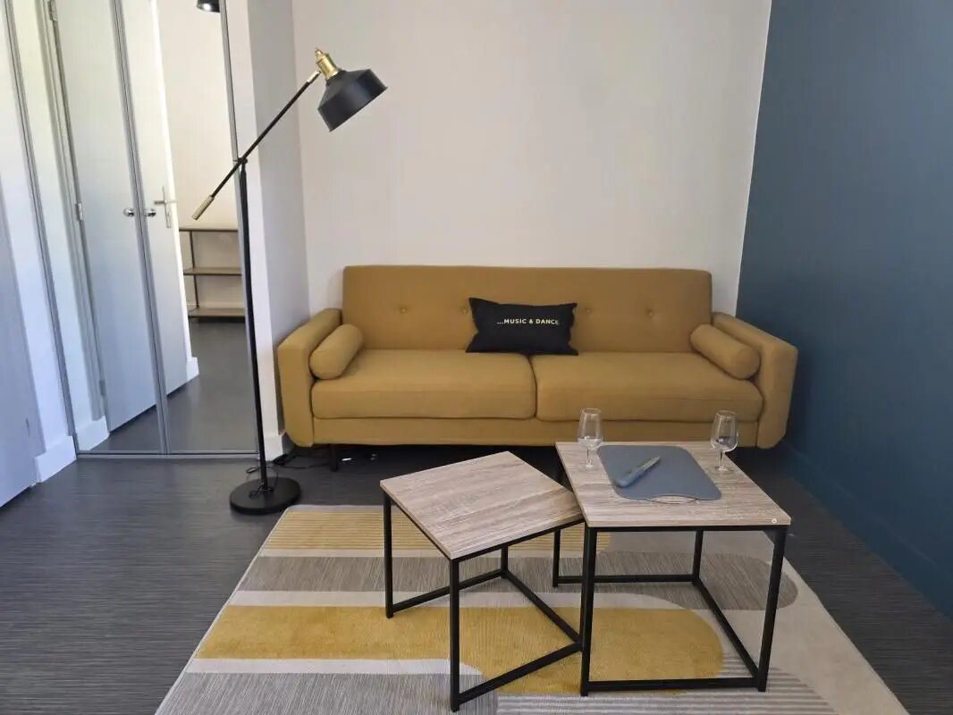Appartement à louer, 19m², Reims