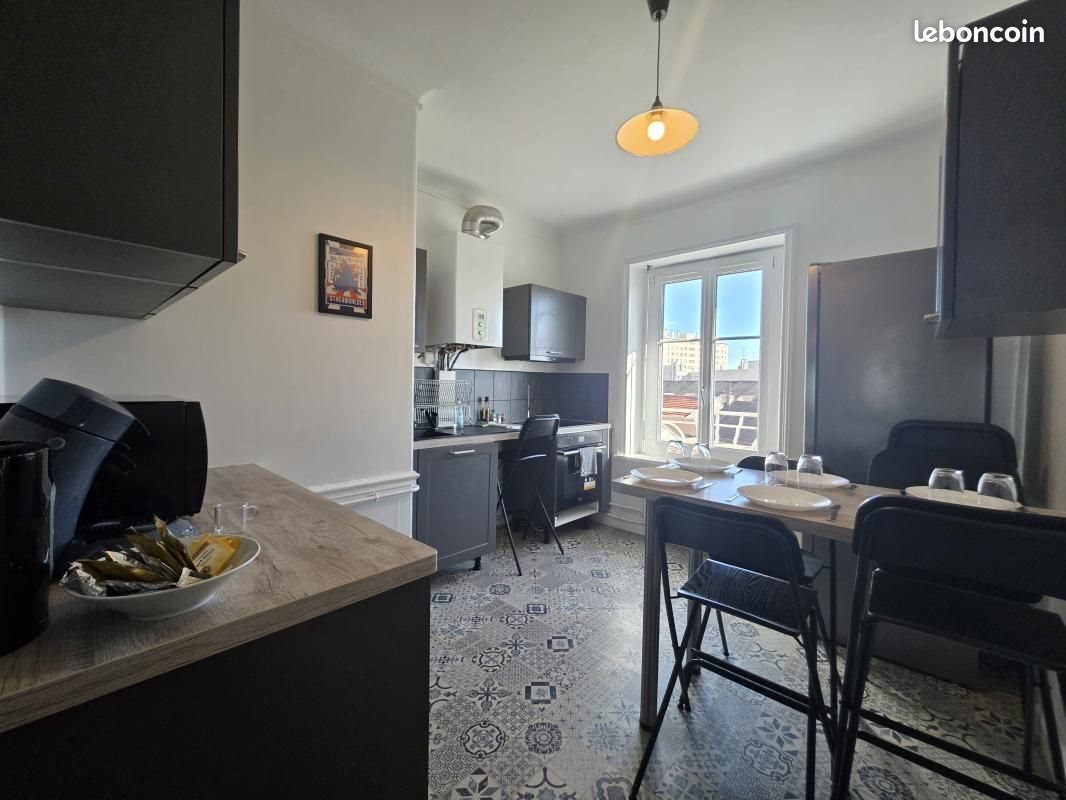 Appartement à louer, 79m², Reims