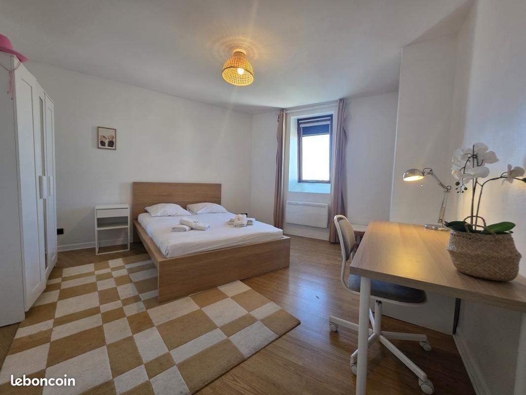 Appartement à louer, 79m², Reims
