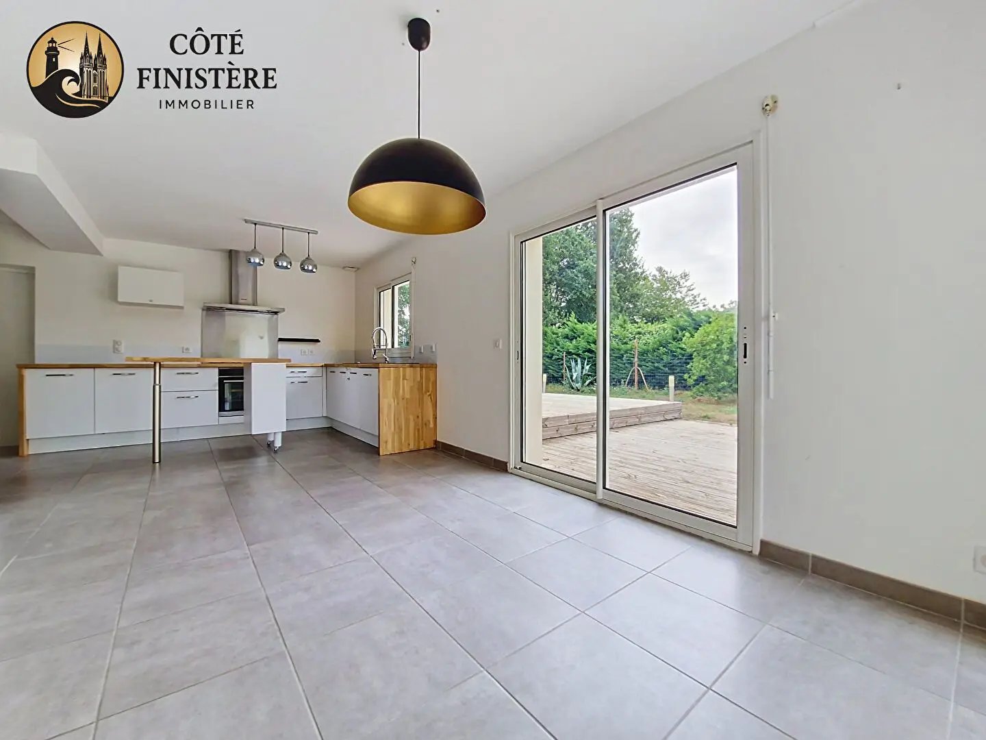 Maison à vendre, 114m², Tréméoc