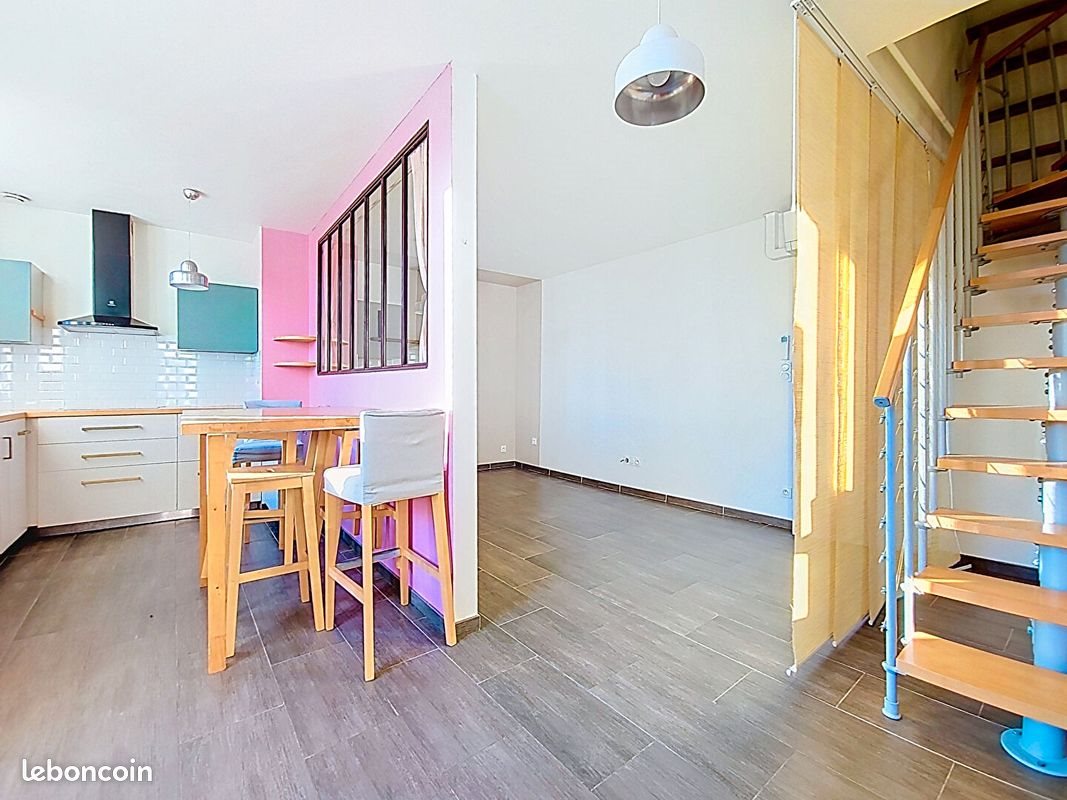 Appartement à louer, 59m², Bordeaux