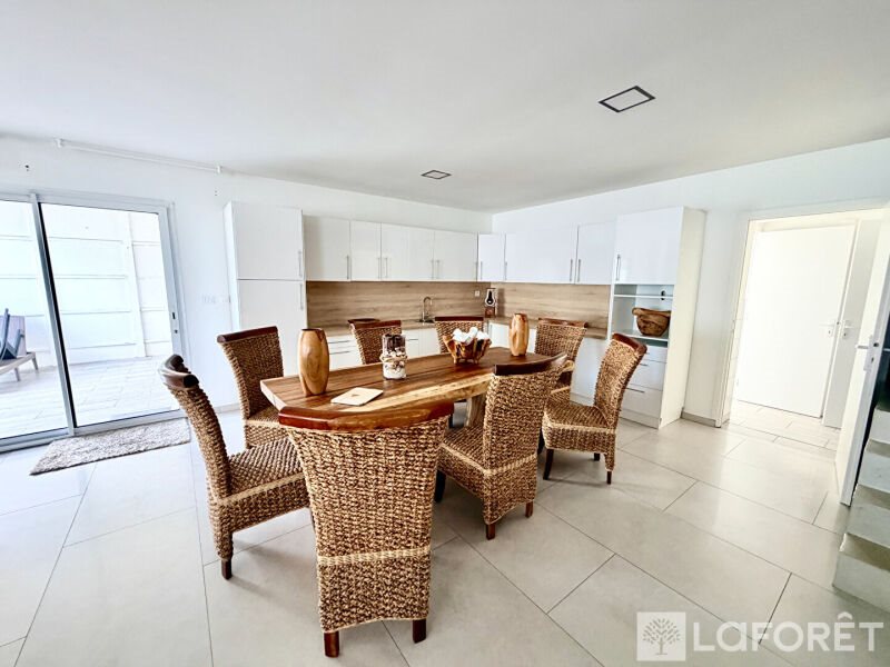 Maison à vendre, 203m², Izon