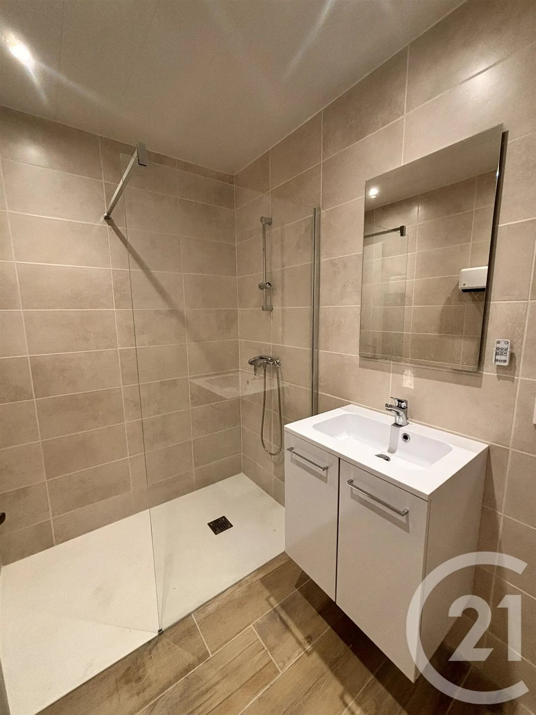 Appartement à louer, 60m², La Bastide-sur-l'Hers