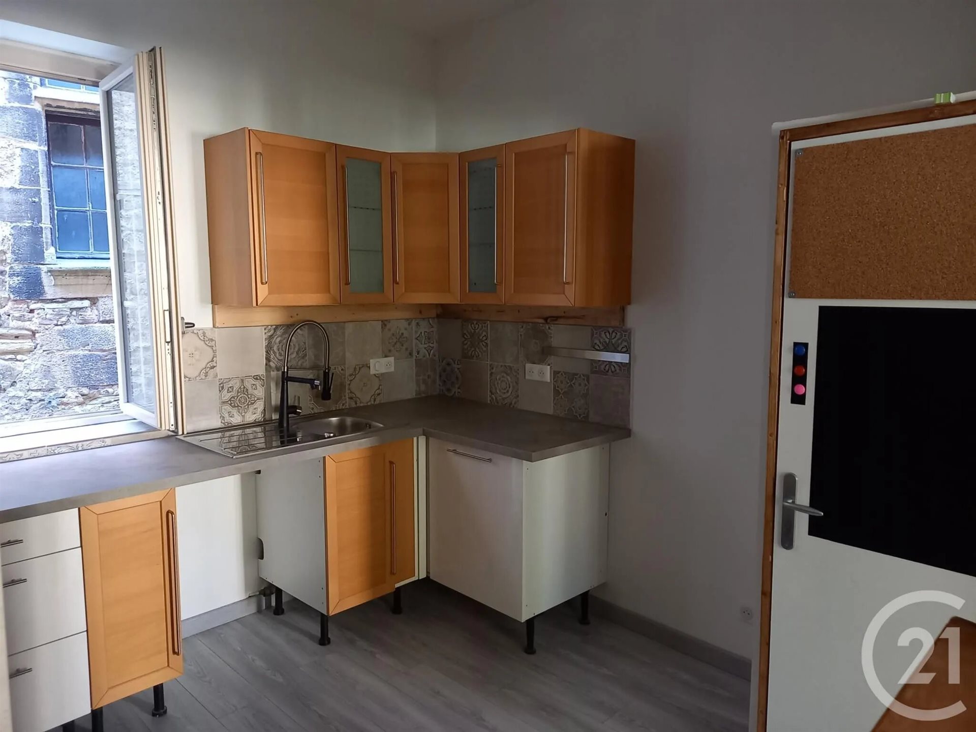Appartement à louer, 97m², Chalabre