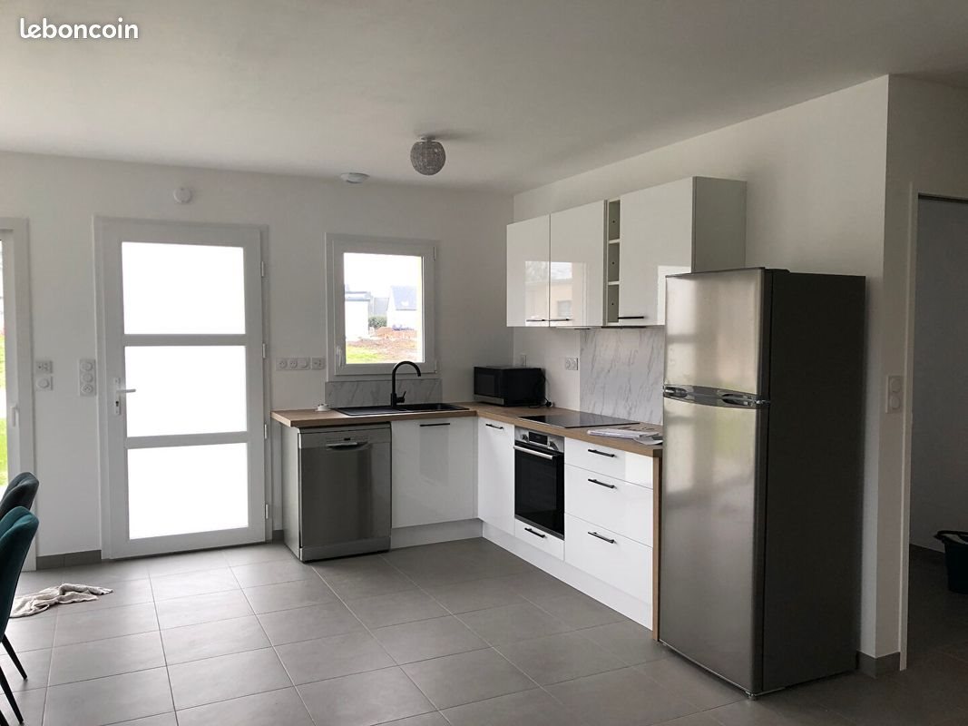 Maison à louer, 76m², Ploudalmézeau