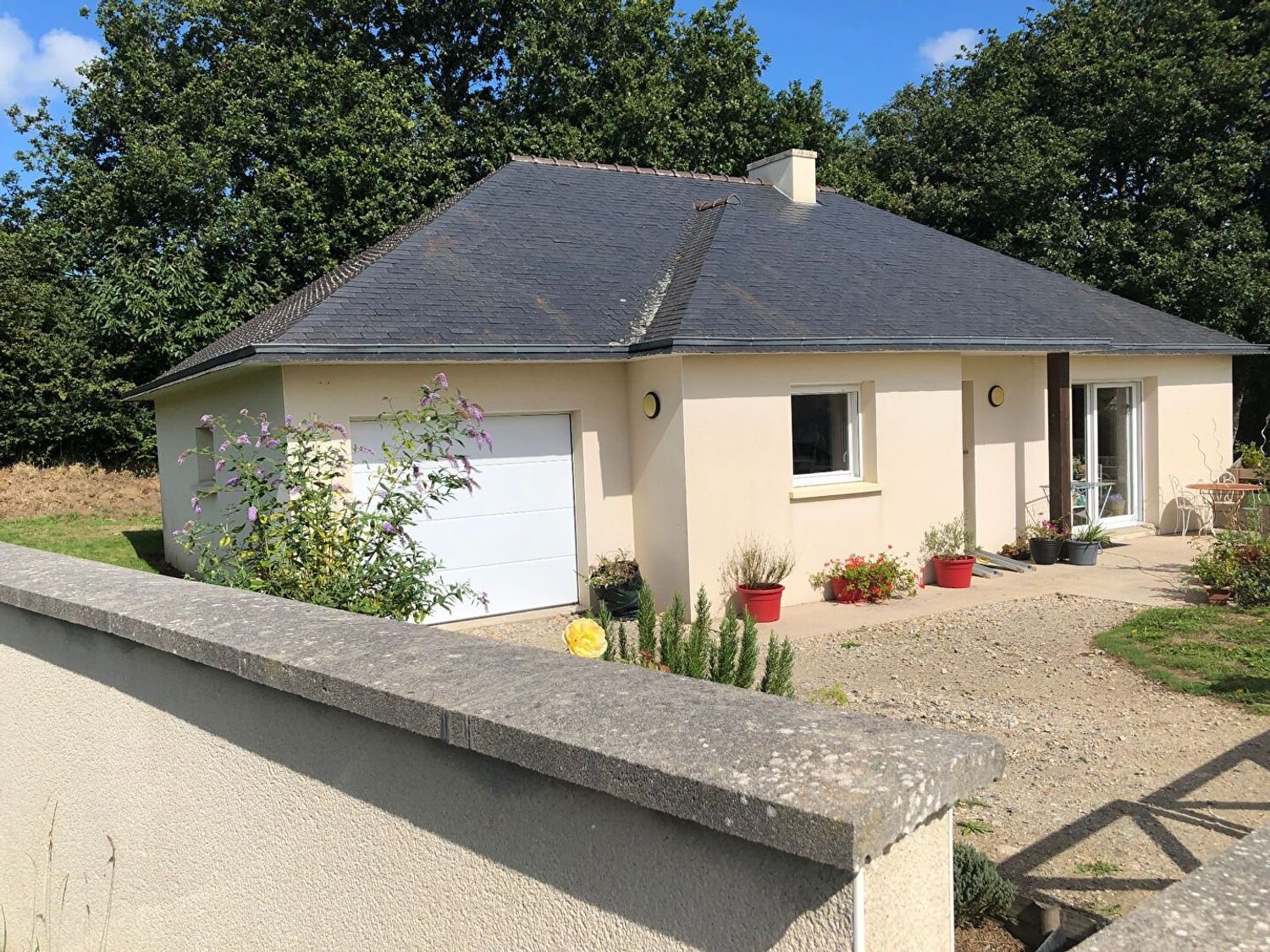 Maison à louer, 75m², Plouguin