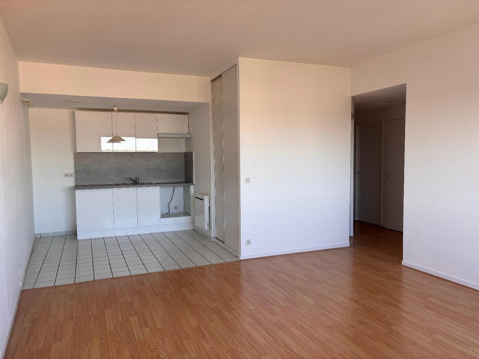 Appartement à louer, 71m², Bordeaux
