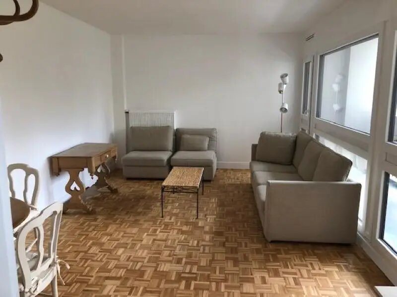 Appartement à louer, 65m², Nanterre