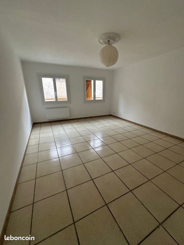 Appartement à louer, 96m², Limoux