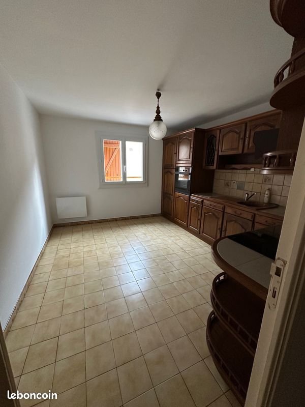 Appartement à louer, 96m², Limoux