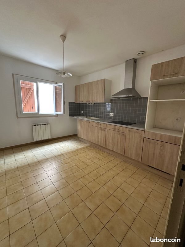 Appartement à louer, 100m², Limoux