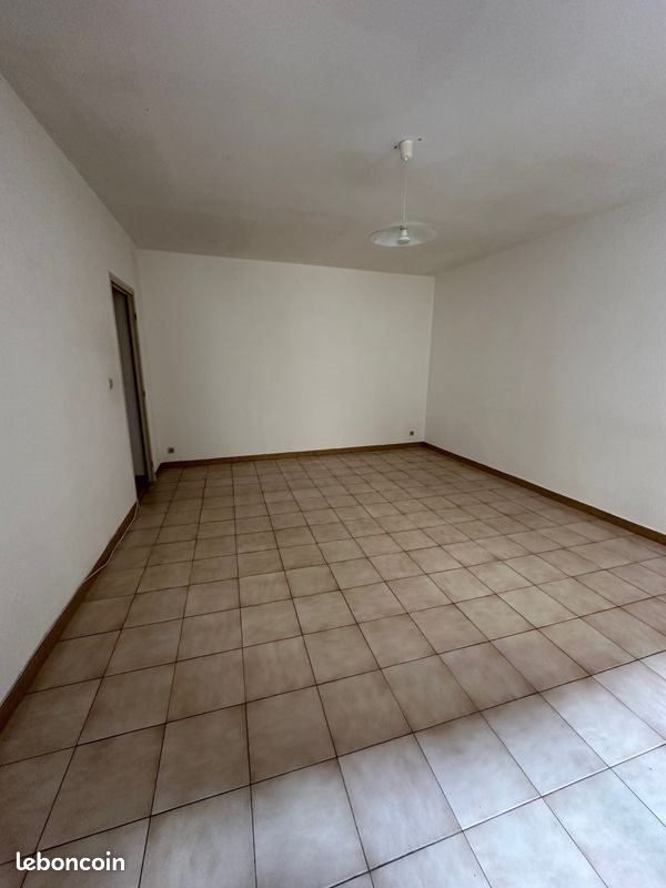 Appartement à louer, 100m², Limoux