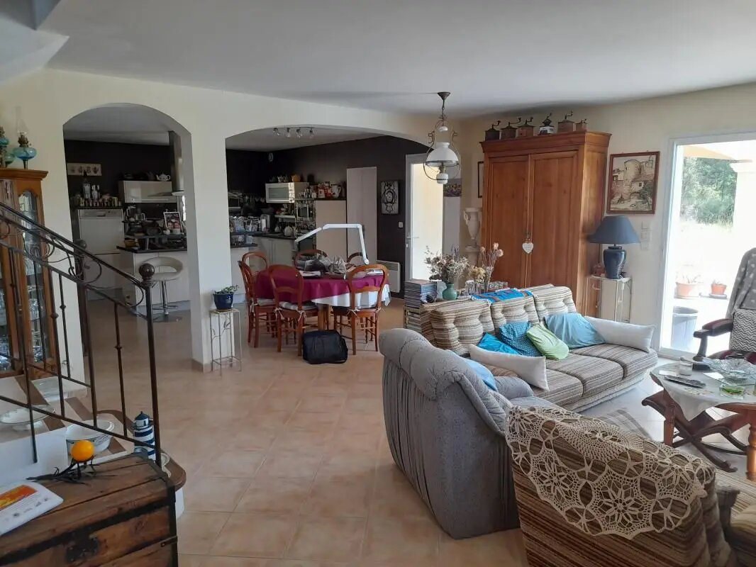 Maison à vendre, 145m², Ginasservis