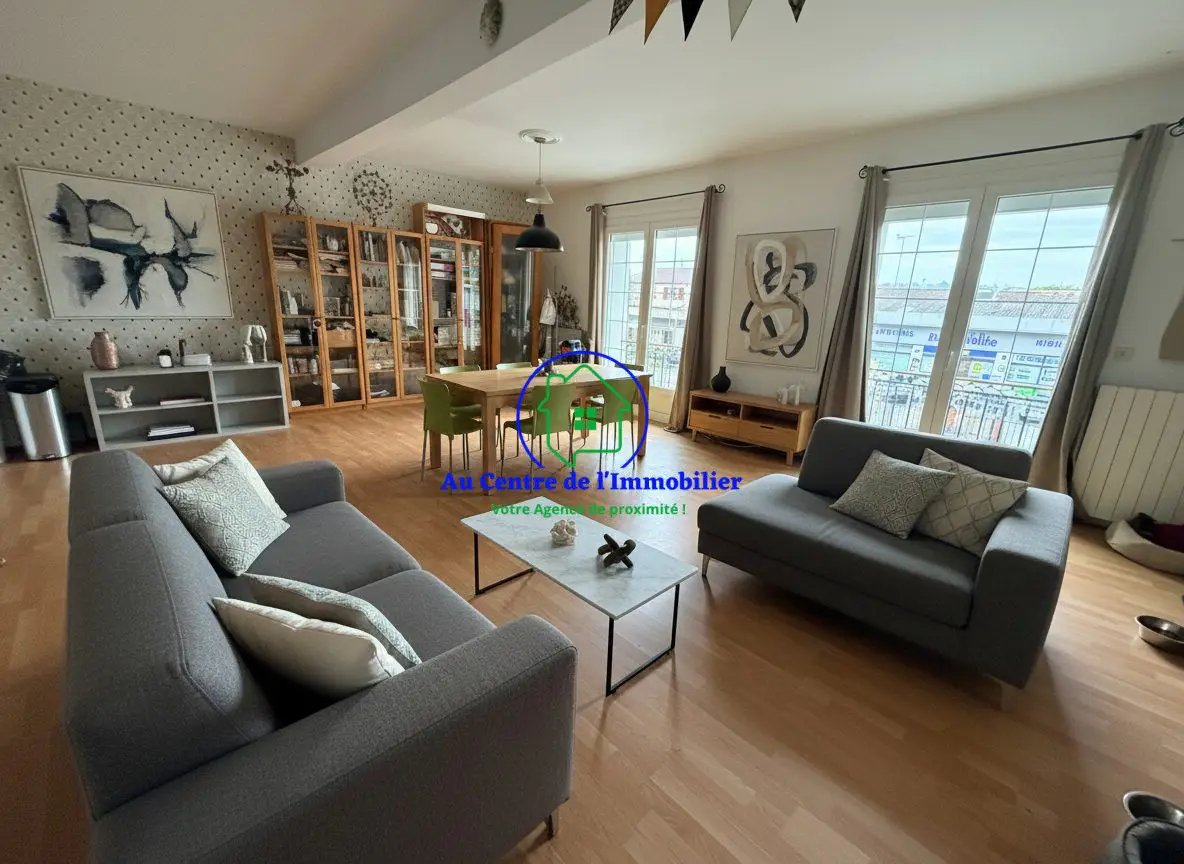 Maison à vendre, 214m², Nérac