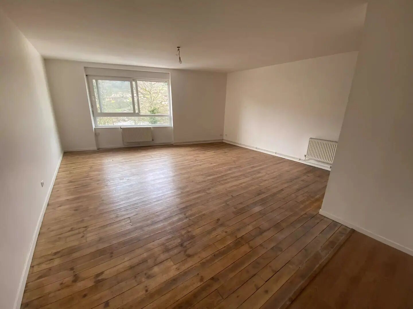 Appartement à louer, 58m², Chambost-Allières
