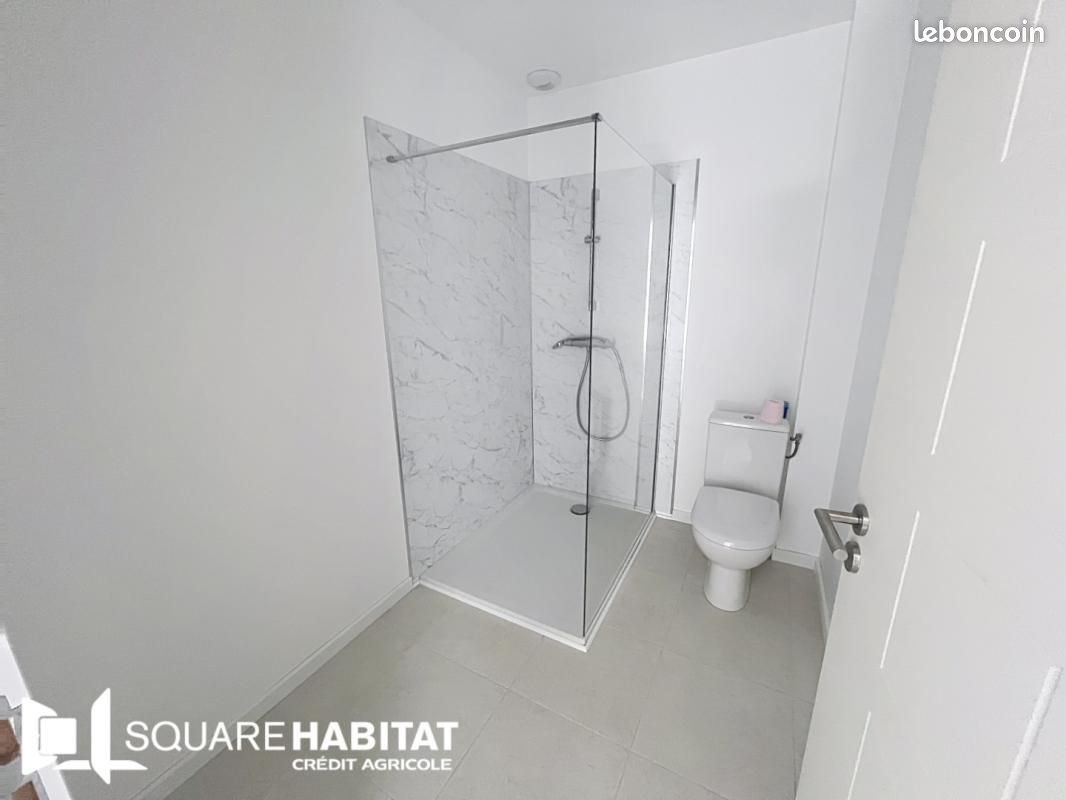 Maison à louer, 74m², Prat