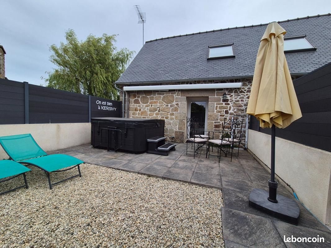Maison à vendre, 125m², Trélévern