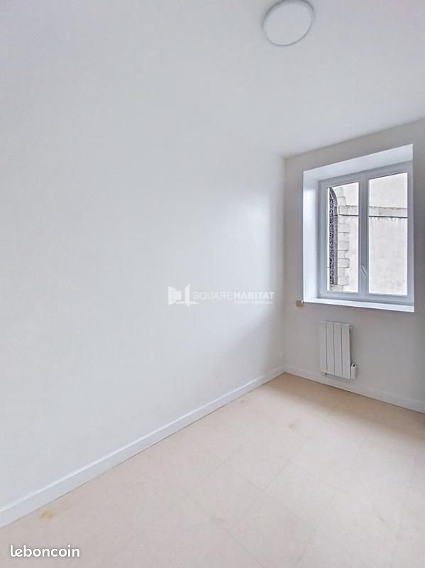 Appartement à louer, 42m², Pontrieux