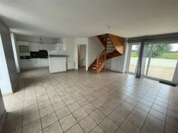 Maison à louer, 80m², Etel