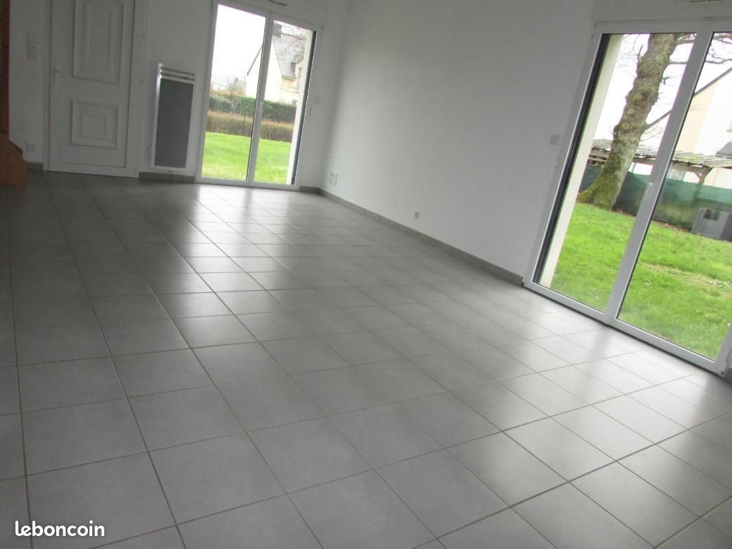 Maison à louer, 93m², Campénéac