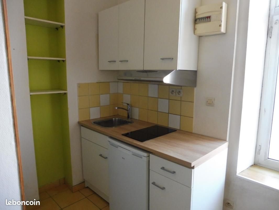 Appartement à louer, 28m², Lannion