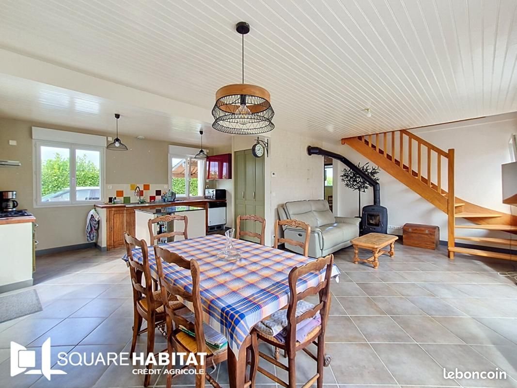 Maison à vendre, 94m², Plounévez-Moëdec