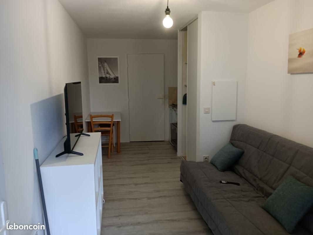 Appartement à louer, 19m², Vannes