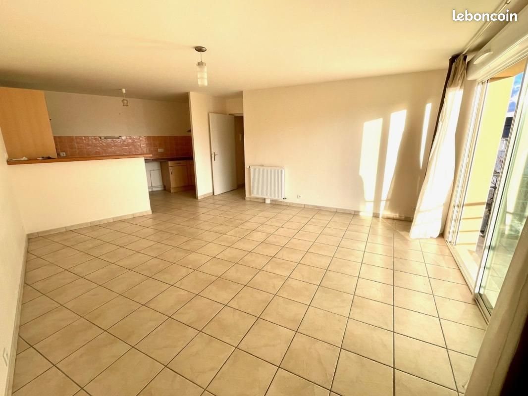 Appartement à louer, 68m², Plérin