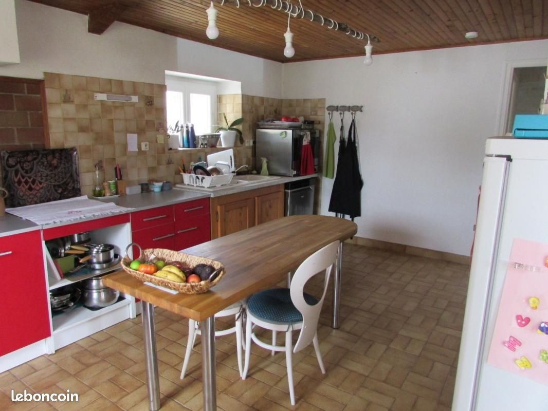 Maison à louer, 91m², Taupont